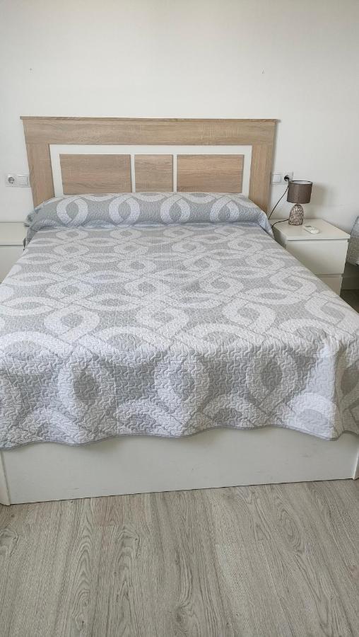 Apartamentos Nayda N4 De 2 Habitaciones Мерида Екстериор снимка